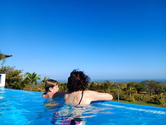 auf der eine Seite Blick bis zum Meer (Pazifik)