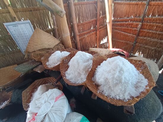 Das Ergebnis...wird wohl überwiegend an Touristen verkauft....auch für uns ein Mitbringsel.