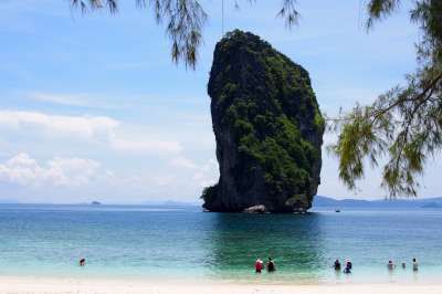 Der Bruder vom James-Bond-Felsen in Phan Nga, ein bissel dicklich veranlagt.