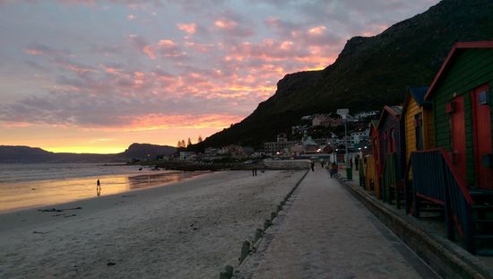 die bunten Strandhäuschen von Muizenberg (und Kalk Bay)
