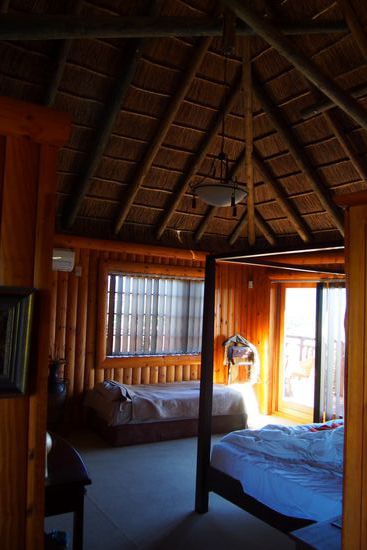 Unser Reich, davor eine riesige Terrasse...