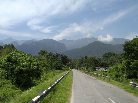 Der Weg zum NP-Eingang. Ein Anblick, an dem wir uns nicht satt sehen konnten.