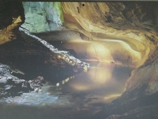 Ein kleiner Eindruck von innen,  von einem Poster abfotografiert.