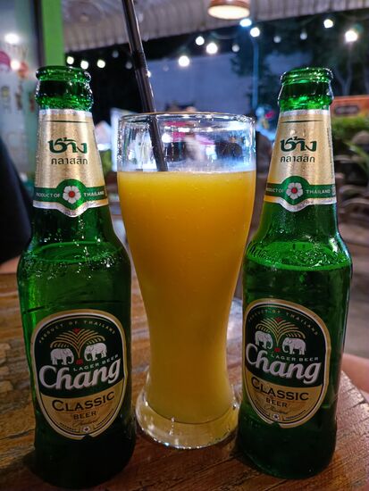 Zum Abschluss gab es dann doch in einer Bar doch noch etwas mit Alkohol.