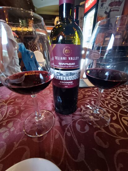 Ein super leckerer georgischer Rotwein.