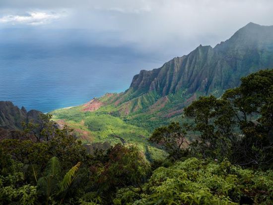 Sicht auf die berühmte Na Pali Coast