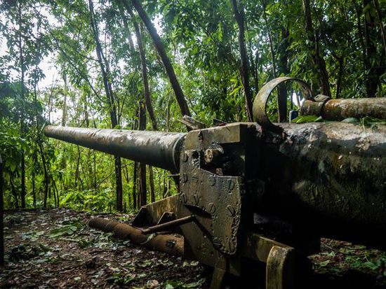 War in the Pacific National Park - Pitis Guns