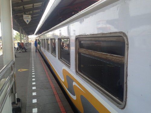 Zugreise nach Yogyakarta