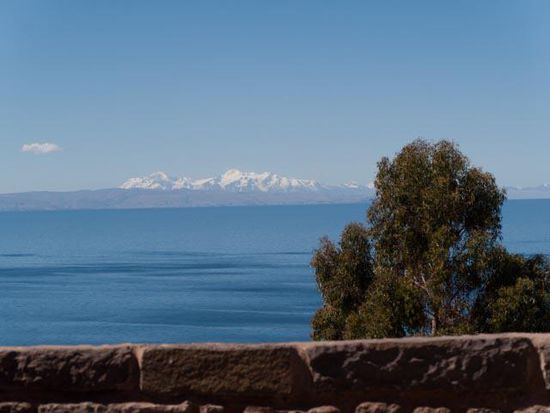 Aussicht beim Mittagessen auf Taquile Island