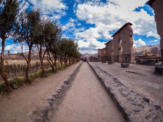 Inka Stätte Raqchi - Templo de Wiracoch