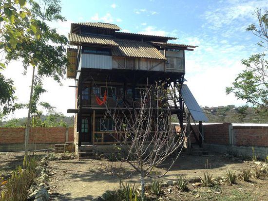 Unser Hostel in Montanita