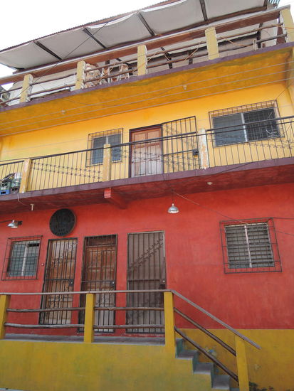 Meine Schule (Dos Mundos Academia de Español)