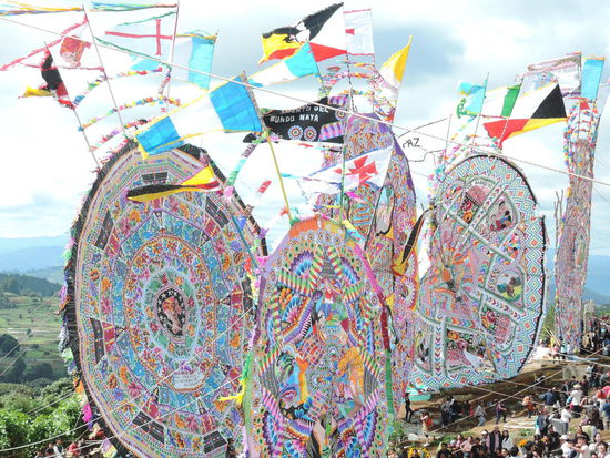 Und das alles direkt am Friedhof