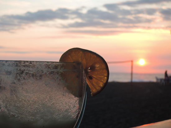 Sonnenuntergang am Strand von Monterrico