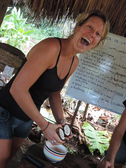 ...und die Jenny oeffnet sie dann Go for it girl!