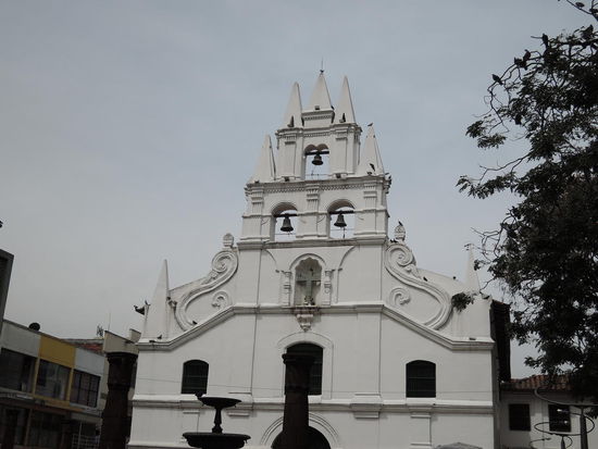 Die aelteste Kirche in Medellin