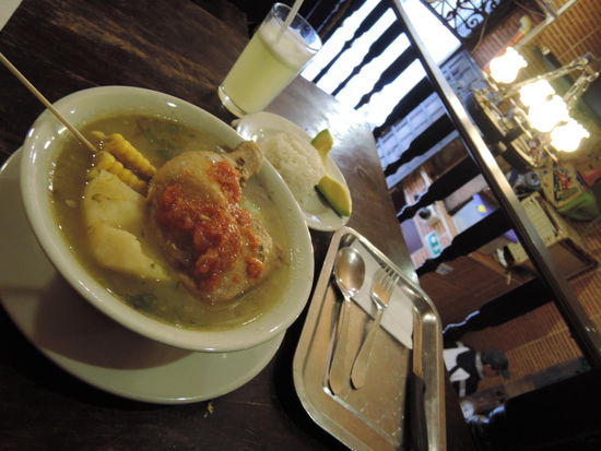 ...hier gibt es Soncocho