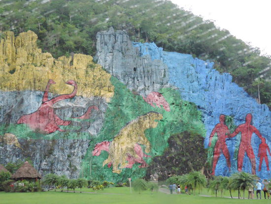 Mural de Prehistoria