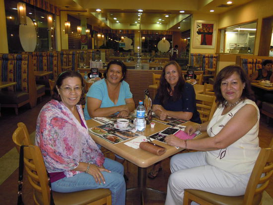 Patricia, Elizabeth, meine Wenigkeit, Alejandra