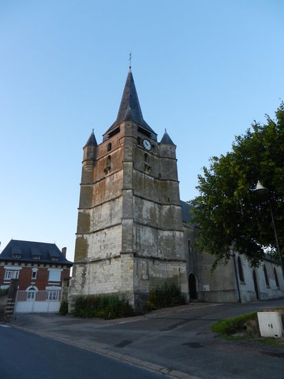 Der Kirchturm von Cappy