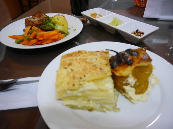 Hauptspeise unseres 4-Gaenge Menues fuer ca. 3 Euro 