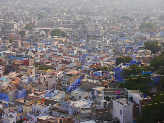 Die blaue Stadt - früher kennzeichnete die Farbe das Haus eines Brahmanen; heute sind viele Häuser im Zentrum so gestrichen
