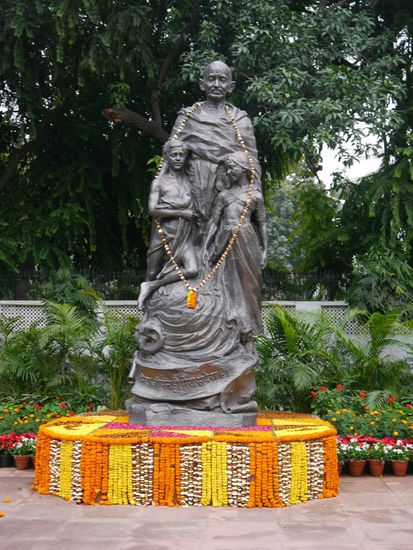 Gandhi Statue