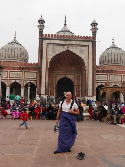 Die größte Moschee Indiens- an diesem Tag war aber sicherlich Benjis Outfit das Highlight 