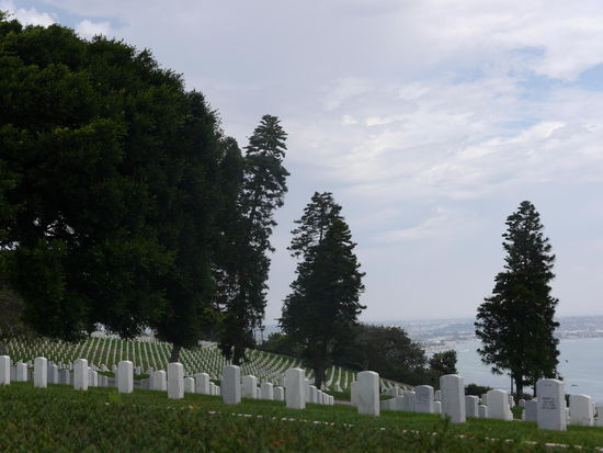 Fort Rosecrans - Militärfriedhof - und das ist wirklich nur ein Bruchteil davon!