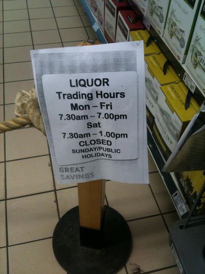 So ein Mist! Das hatte ich doch schon wieder total vergessen...
Also kein Weißwein und auch kein Savanna dieses Wochenende für mich.