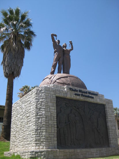 Befreit aus Ketten der Unterdrückung