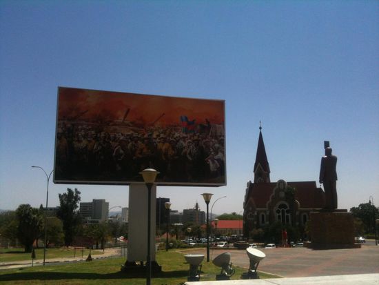 Der Wiederstandskampf - mit Blick auf die Verfassung und die Kirche