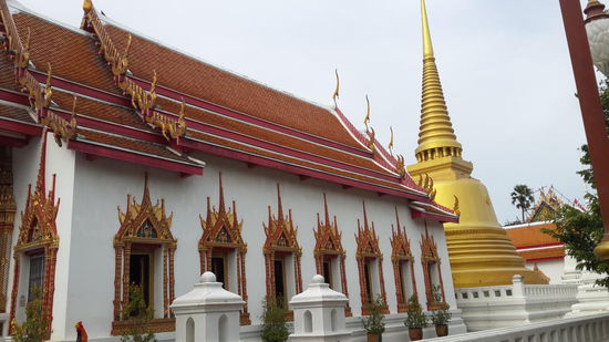 Einer der vielen Tempel....