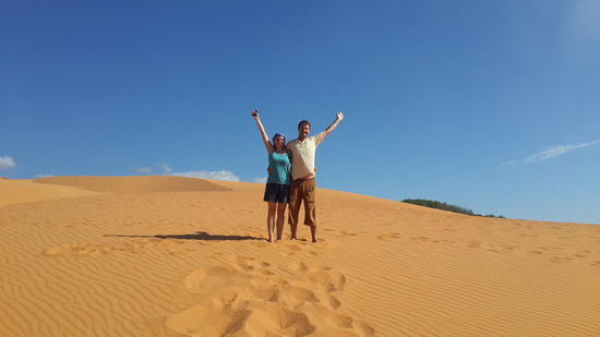 Im Anschluss fuhren wir zu den Roten Sanddünen...