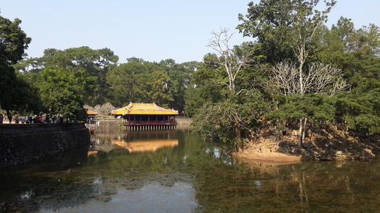 Kleiner Teil eines Kaisergrabes (Eingangsbereich)...