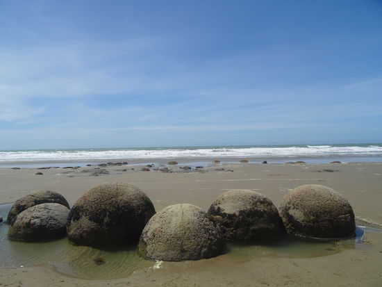 Morokai Boulders