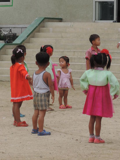 Irgendwann nehme ich in Asien mal so eine kleine Maus hoch und knuddel sie einfach - wahrscheinlich muss ich sie dann aber auch kaufen ...