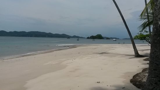 Isla Tortuga, im Hintergrund der umschnorchelte Felsen.