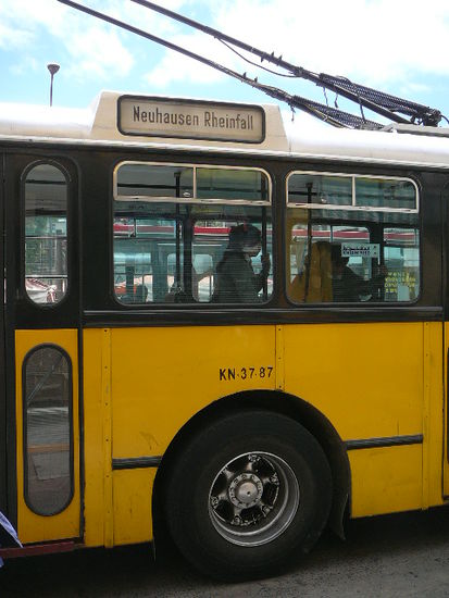Alte Trolleybusse aus der Schweiz