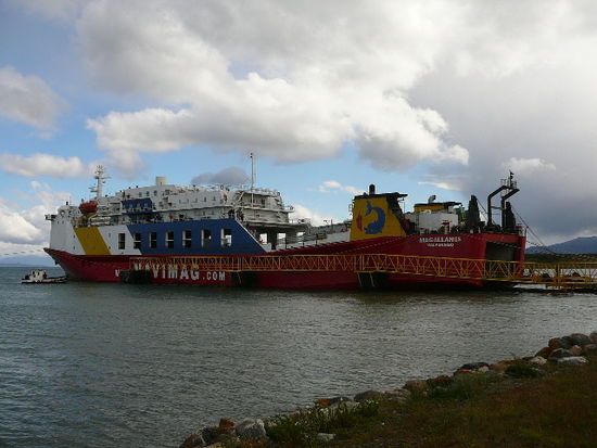 Das Schiff nach Ankunft in Puerto Natales.