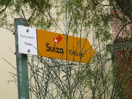 So weit weg und doch so nah! Die Schweiz ist auch in Huaraz present.