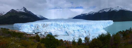 Panoramaaufnahme des Gletschers