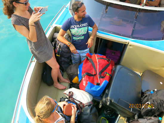 Beladung des Bootes auf Thai-Art 