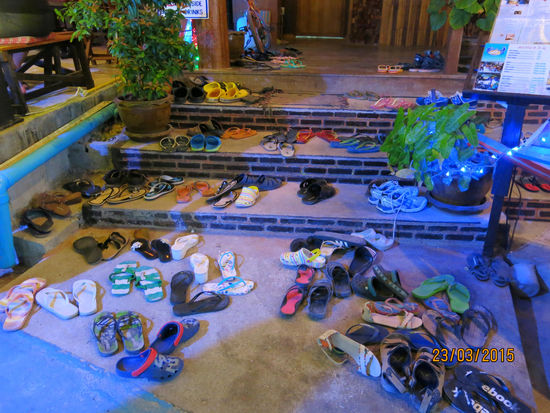 typisches Bild vorm Restaurant