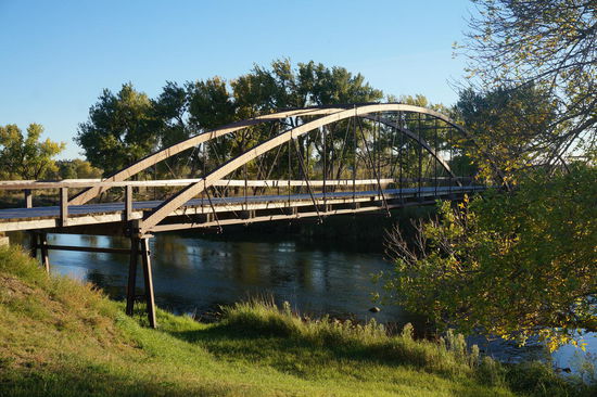 Als Abschluss die Brücke (1875 errichtet) zum Fort.