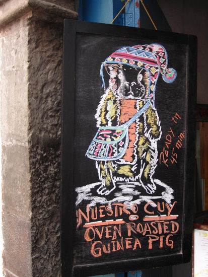 Auch hier gibt es ueberall cuy zu essen!