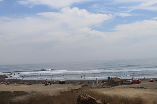 Der Strand bevor er von Chilen_innen am Nachmittag ueberrannt wurde!