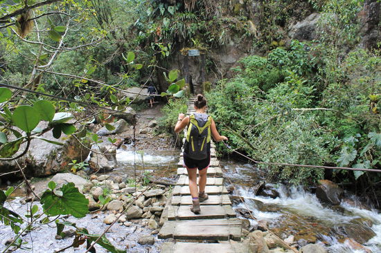 Auf der Wanderung gab es unzaehlige Bruecken...