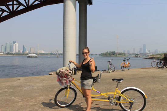 Tandem-Radfahren am Hangang