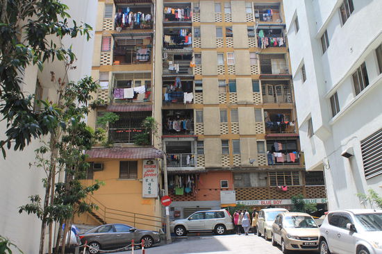 Unser vegetarisches Lieblingsrestaurant "Blue Boy" das aus vielen einzelnen kleinen Essensstaenden bestand und wo ein Essen gerade mal 1 Euro kostet